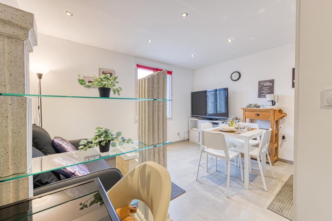 Le Petit Ideal Confort Gare Netflix Stationnement Proche Et Gratuit Grenoble Exterior photo